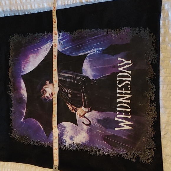 NWT Wednesday Graphic Totebag - Picture 8 of 11